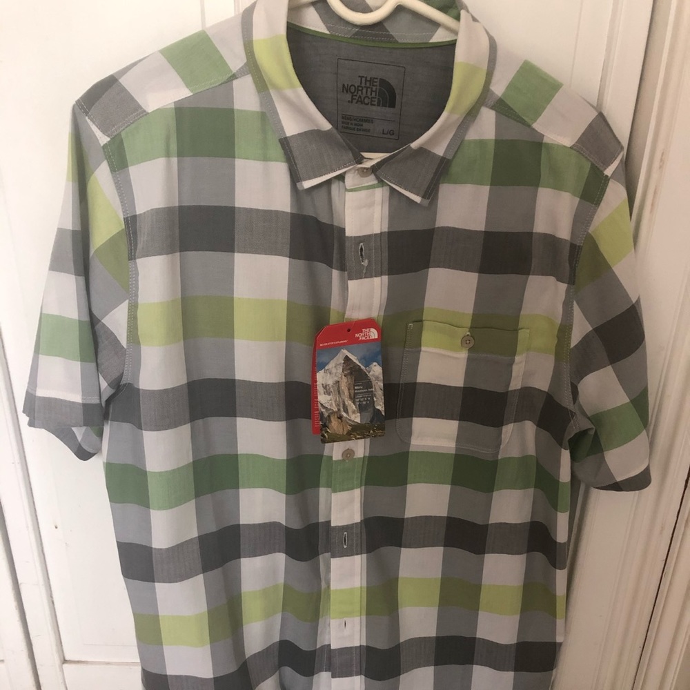 North Face short sleeve plaid shirt